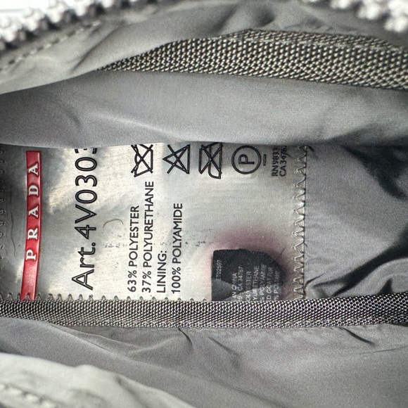 Prada - Authentic - Travel Organizer Black - Picture 7 of 11